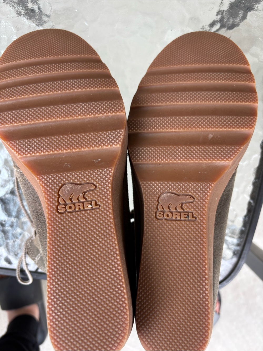 Sorel Women’s Suede Wedge Ankle Boots in Kahki - Picture 1 of 5